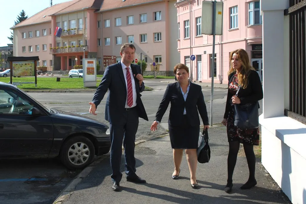 Fotografija uz članak „MEĐUNARODNA AKTIVNOST: Švicarski veleposlanik u Pakracu“