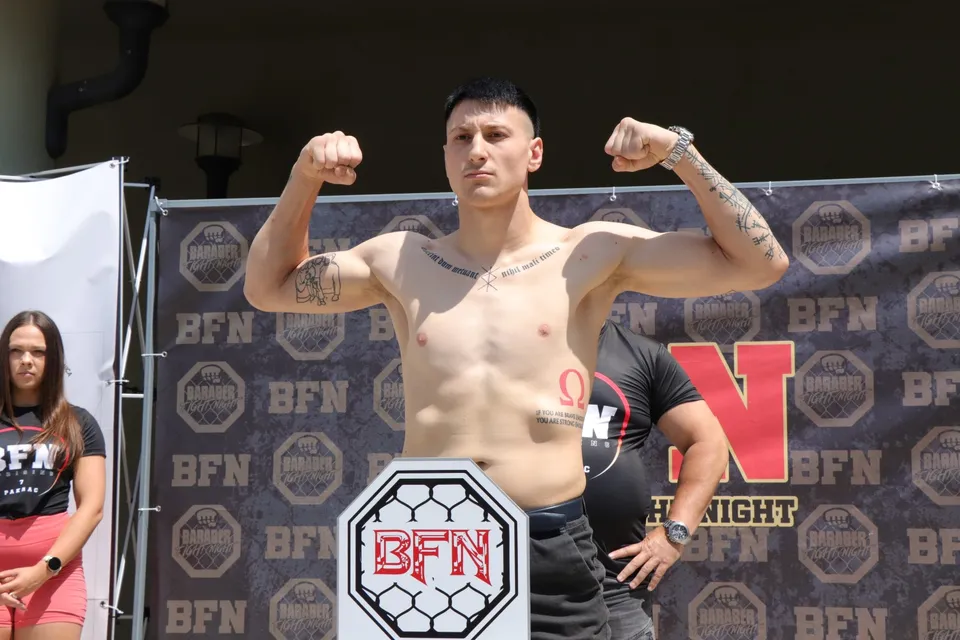 Fotografija uz članak „MMA PAKRAC Borci službeno izvagani i sučeljeni, sve je spremno za večernji spektakl u 19 sati“