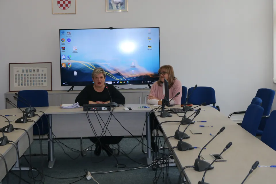 potpora obitelji ana