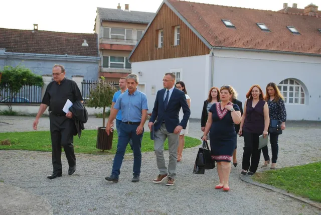 Fotografija uz članak „Ministar kulture Zlatko Hasanbegović ponovo u Pakracu“