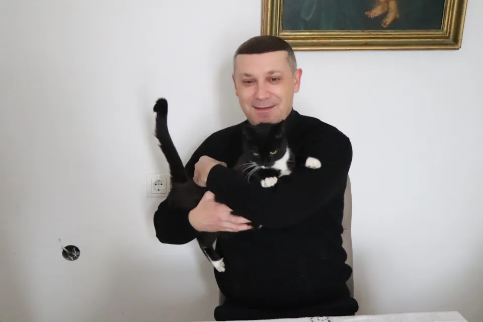 Fotografija uz članak „Badljevčani uz novog župnika Ivana Kozića obnavljaju Crkvu Sv. Ivana Krstitelja“