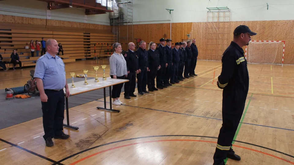 Fotografija uz članak „6. ZIMSKI VATROGASNI KUP Od 19 ekipa Donja Obrijež najuspješnija“