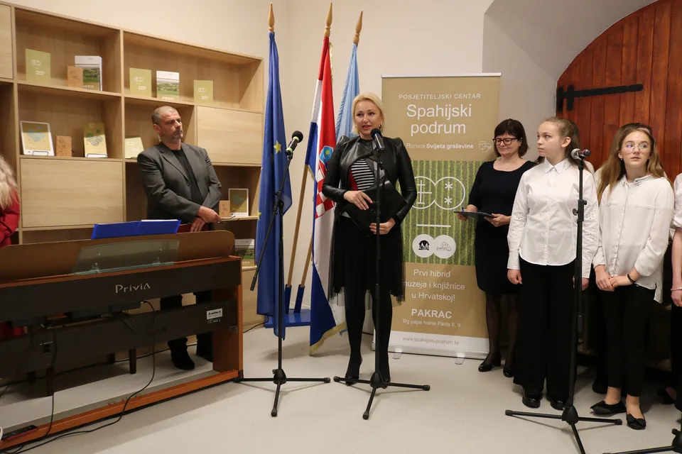spahijski kristina