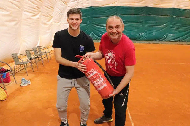nagy vidovic naslovna