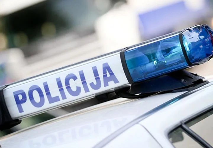 policija auto
