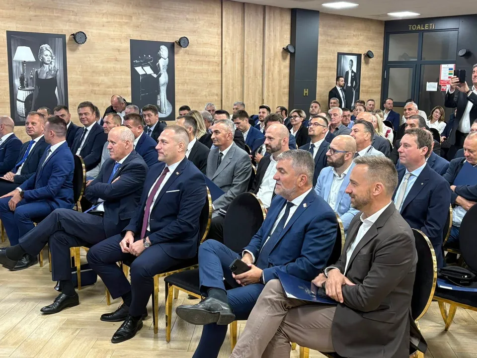 Fotografija uz članak „GRAD PAKRAC Uskoro izgradnja višestambene zgrade u Radničkom naselju na Pilani“