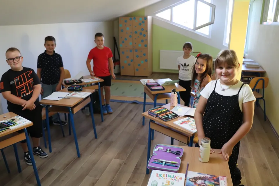 Fotografija uz članak „PRVI DAN ŠKOLE Za 83 prvašića otkucali vrtićki dani“