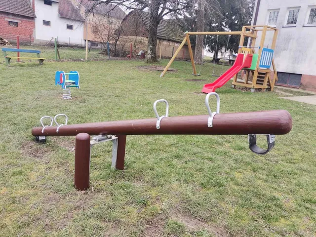 Fotografija uz članak „NA PRIJEDLOG SUGRAĐANA Grad Pakrac u realizaciji malih komunalnih akcija“