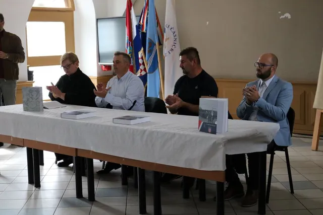 Fotografija uz članak „Predstavljena knjiga „Ratni put 76. samostalnog bataljuna Pakrac – od satnije do bojne““