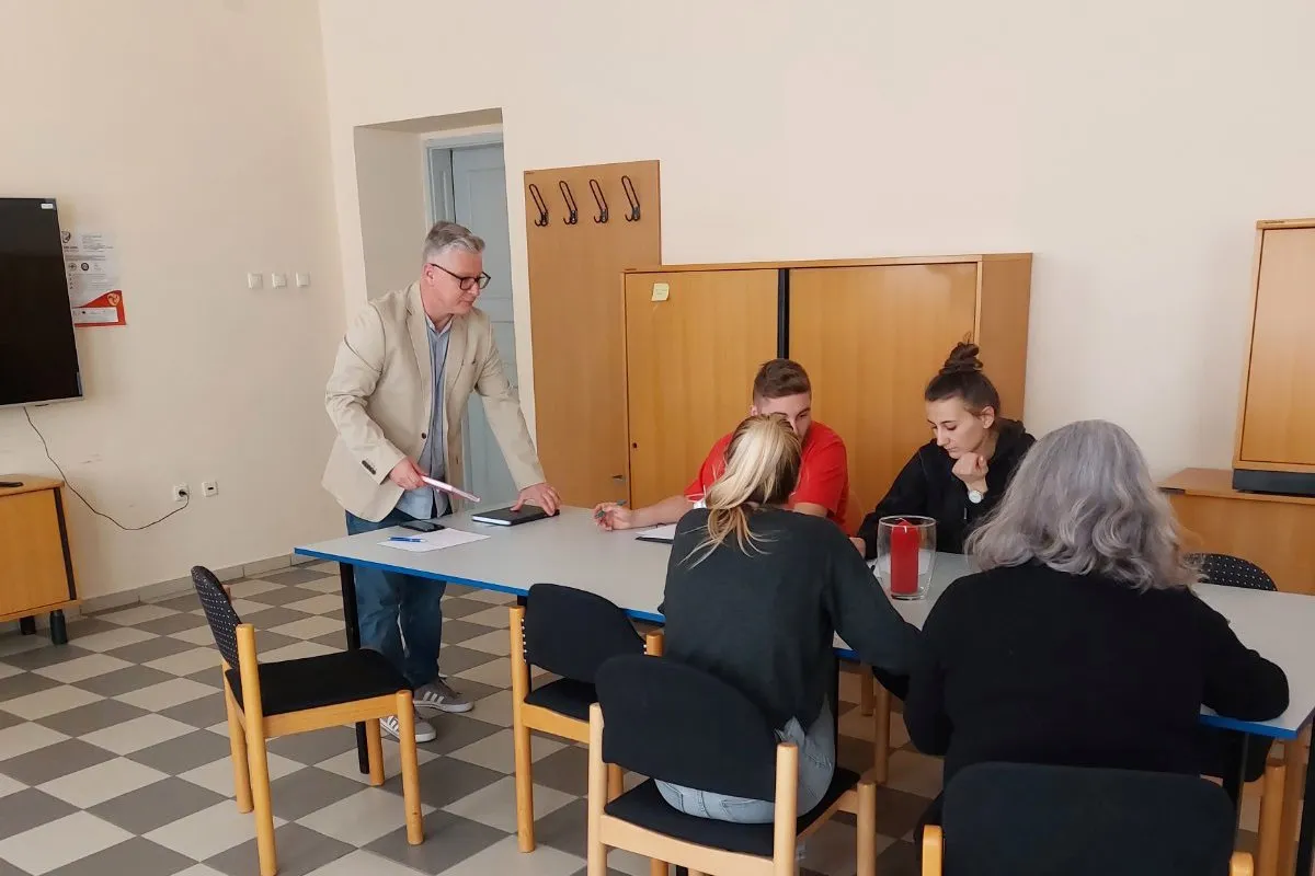 Fotografija uz članak „(PROMO) PROJEKT "NE GUBI DAH, POBIJEDI STRAH" Edukacija o internet marketingu“