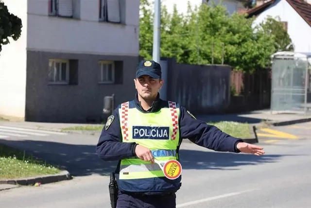policajac ilustracija