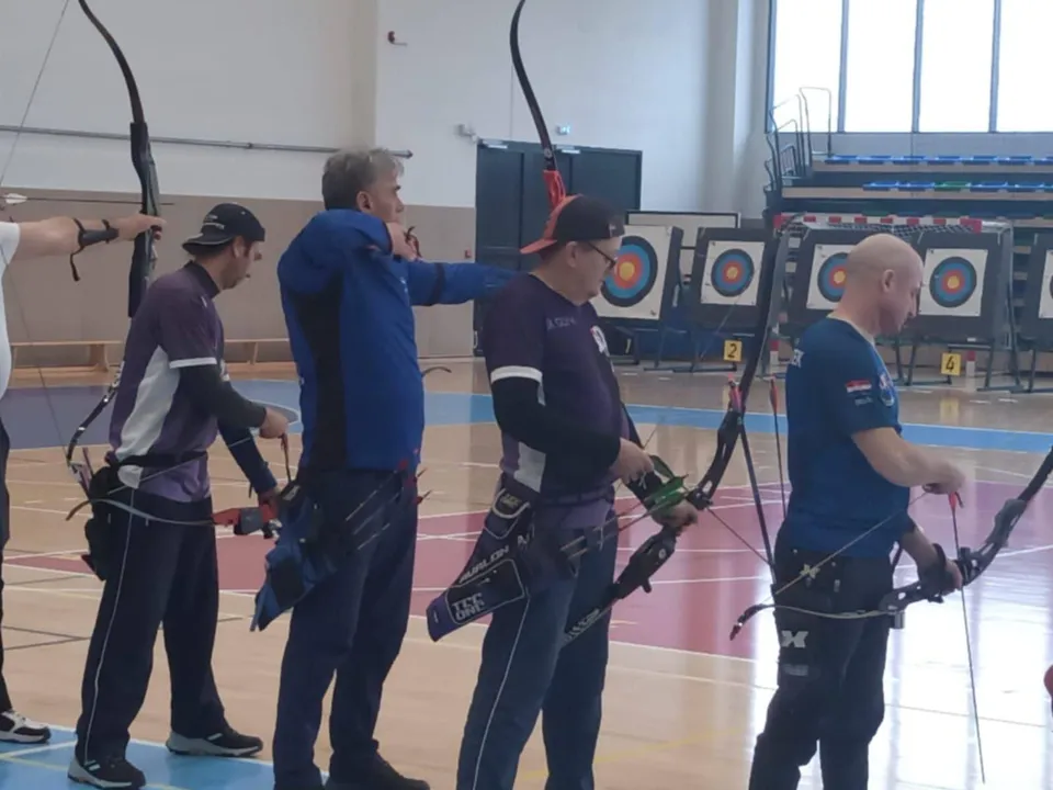 Fotografija uz članak „STRELIČARSKI KLUB KUNA U Sisku Šimić zlatni, Marošević srebrni“