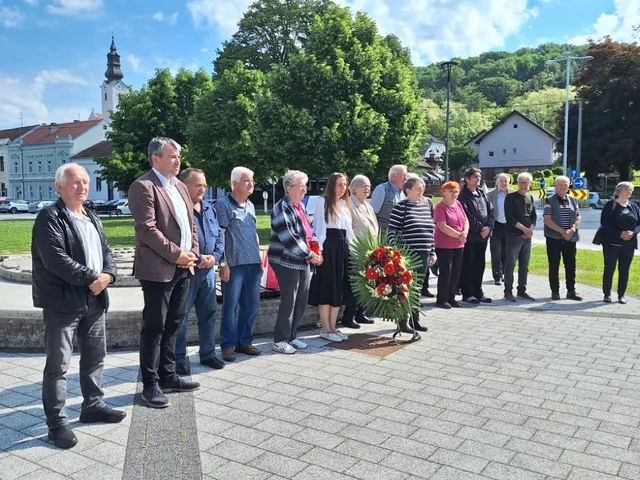 Fotografija uz članak „UDRUGA ANTIFAŠISTA Odana počast žrtvama Drugog svjetskog rata“