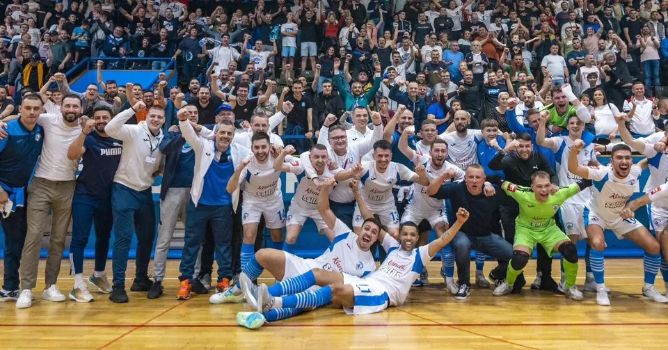 Fotografija uz članak „FUTSAL Trener Hrvoje Ajman iz Pakraca s Osijekom u finalu prvenstva Hrvatske“
