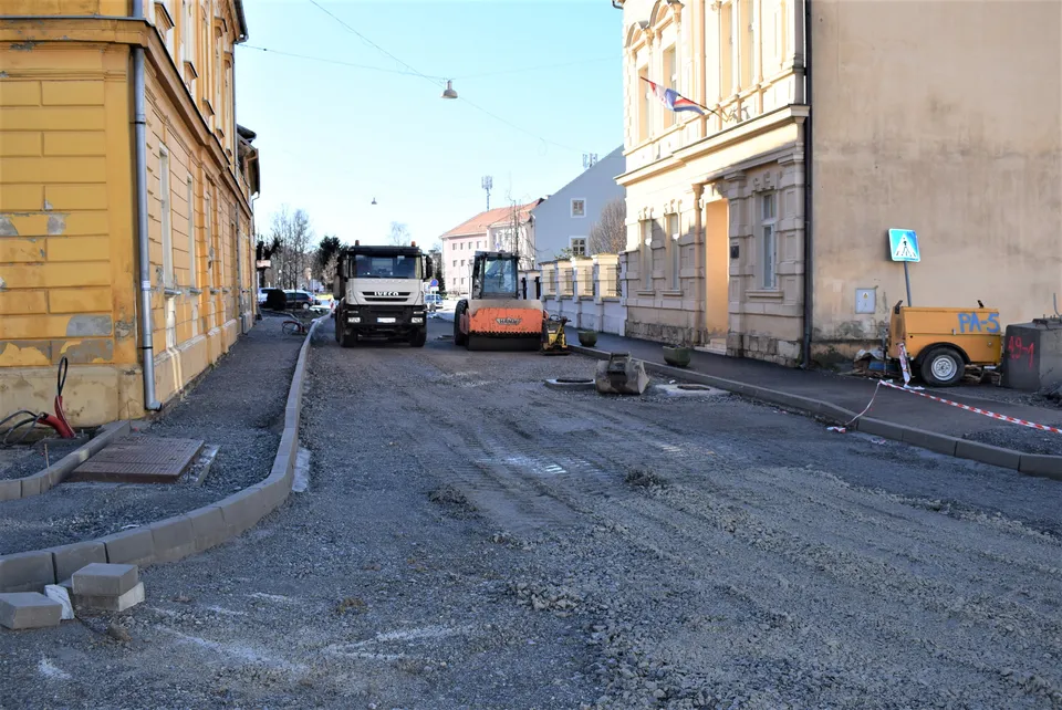 prometnica sud 1 23