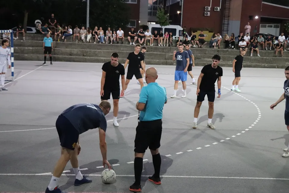 Fotografija uz članak „ZAVRŠNICA MNT „PAKRAC 2026“ Danas od 20 sati borba za finale“
