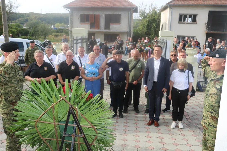 kusonje polaganje