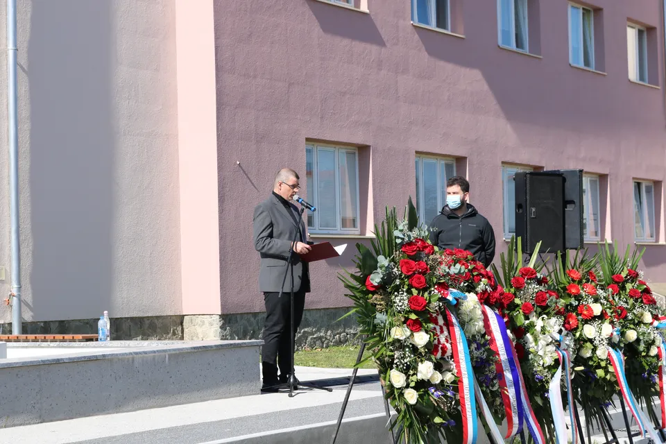 Fotografija uz članak „POVIJESNICA KOD SPOMENIKA HB: Prijeđen dug put s brojnim postignućima“
