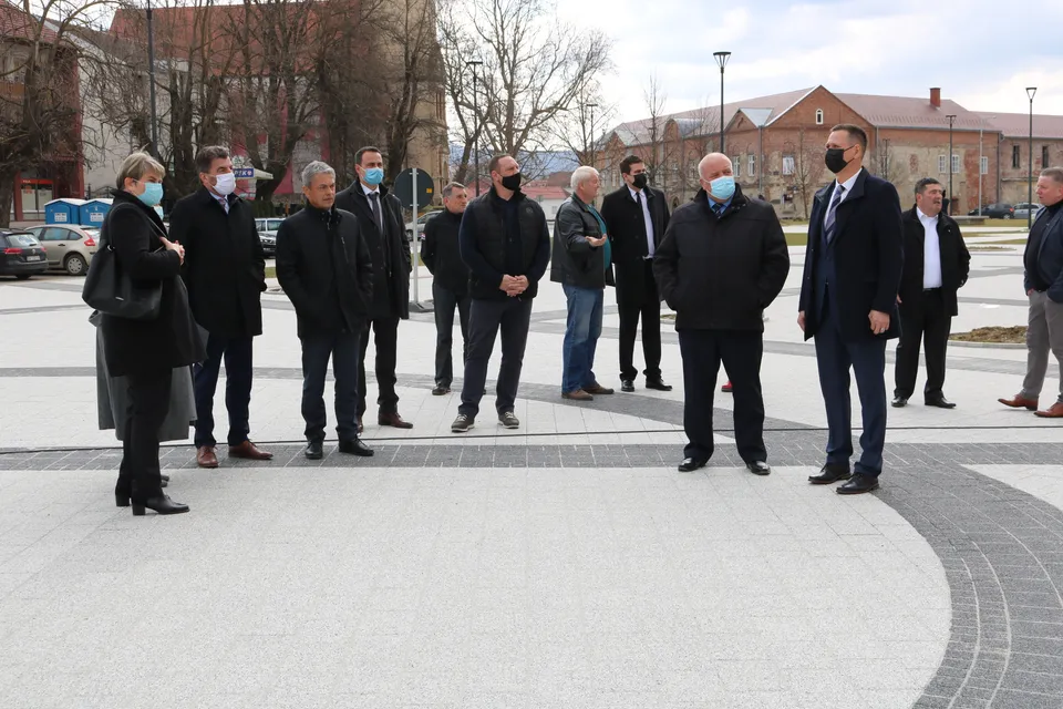 Fotografija uz članak „SVEČANA SJEDNICA GRADSKOG VIJEĆA PAKRAC: Projekti su pokazatelji razvoja i dobrih odnosa“
