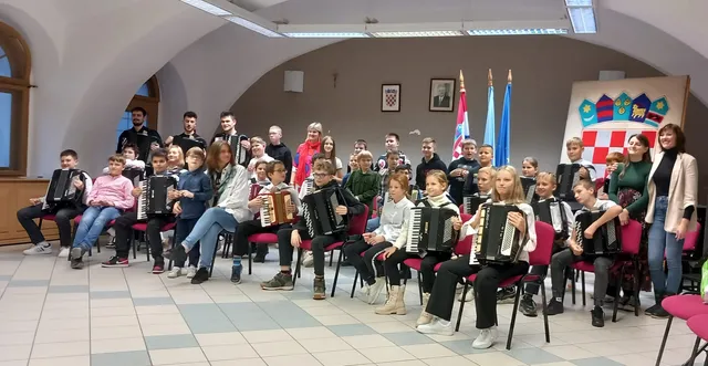 harmonikaši0