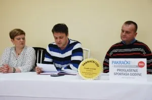 Fotografija uz članak „Zvonko Gnezda primio nagradu za najboljeg sportaša 2015. godine“