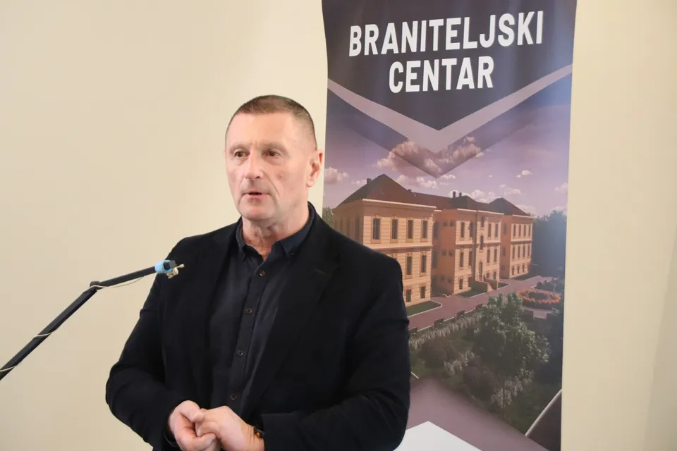 Fotografija uz članak „MEDICINARI U DOMOVINSKOM RATU Pakračka evakuacija psihijatrije je učionica humanosti“
