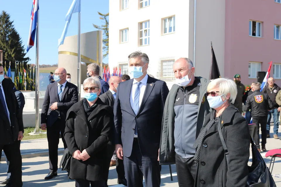 Fotografija uz članak „POVIJESNICA KOD SPOMENIKA HB: Prijeđen dug put s brojnim postignućima“
