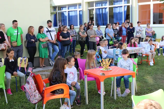 Fotografija uz članak „PRVI DAN ŠKOLE Program dobrodošlice za đake prvake“