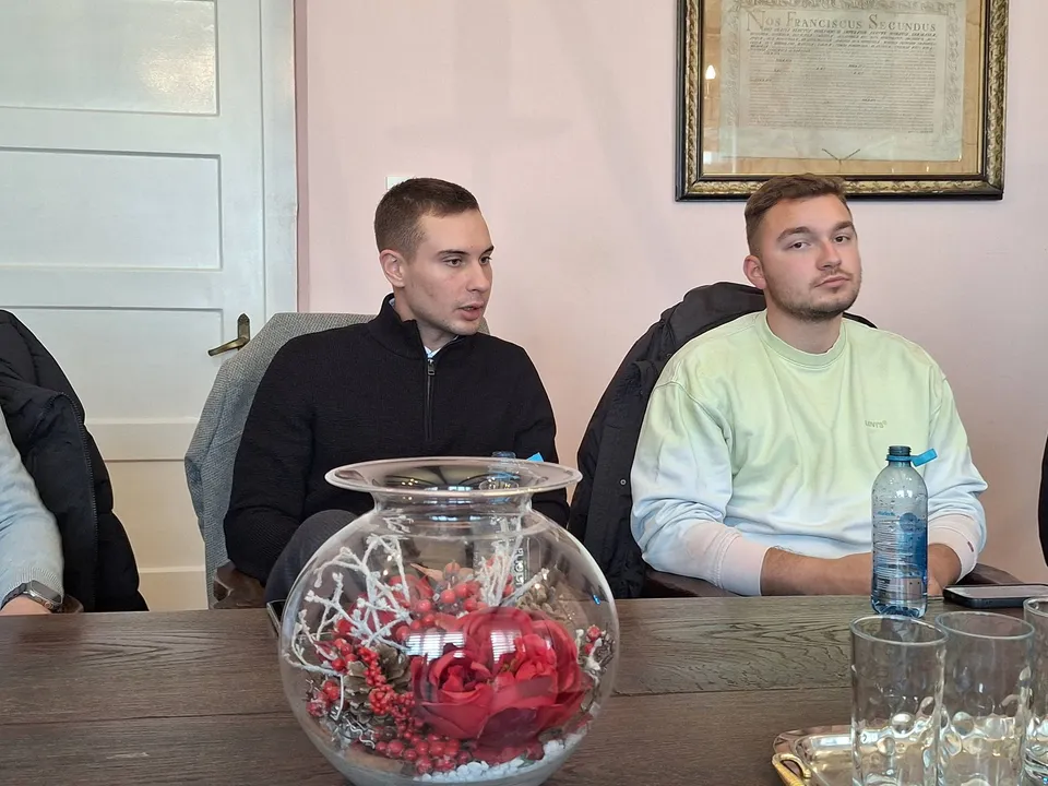 Fotografija uz članak „U Pakracu predstavljena Tonka, prva humanoidna robotica u Hrvatskoj - Jesmo li spremni za „nove sugrađane“?“