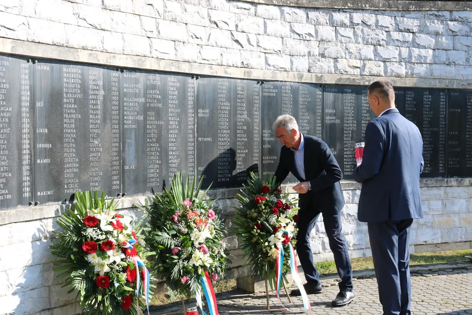 polaganje grad