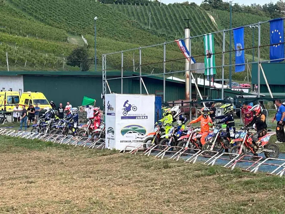 Fotografija uz članak „MOTOCROSS Štef drugi na Mladini, ukupno vodeći na OPH“