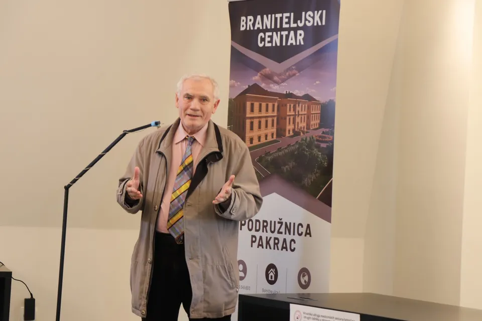 Fotografija uz članak „MEDICINARI U DOMOVINSKOM RATU Pakračka evakuacija psihijatrije je učionica humanosti“
