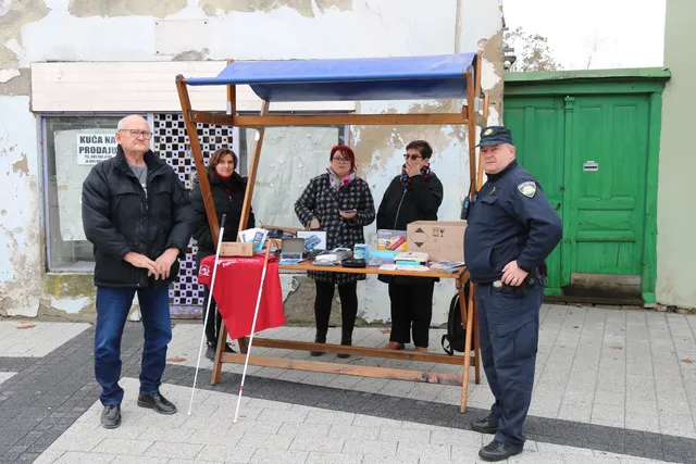 Fotografija uz članak „DAN OSOBA S INVALIDITETOM Promotivno - edukacijska akcija na pakračkoj šetnici“