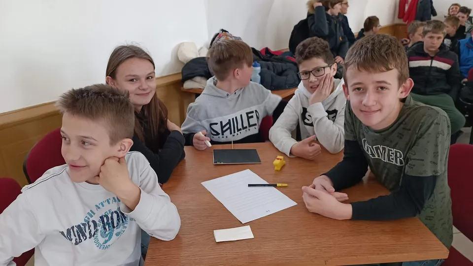 Fotografija uz članak „UČENIČKI KVIZ "VOLIM SVOJ GRAD" Ljubav prema gradu iskazana znanjem“