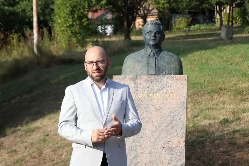 Fotografija uz članak „NACIONALNI DAN MIROTVORSTVA U Pakracu i Kukunjevcu odana počast dr. Ivanu Šreteru“