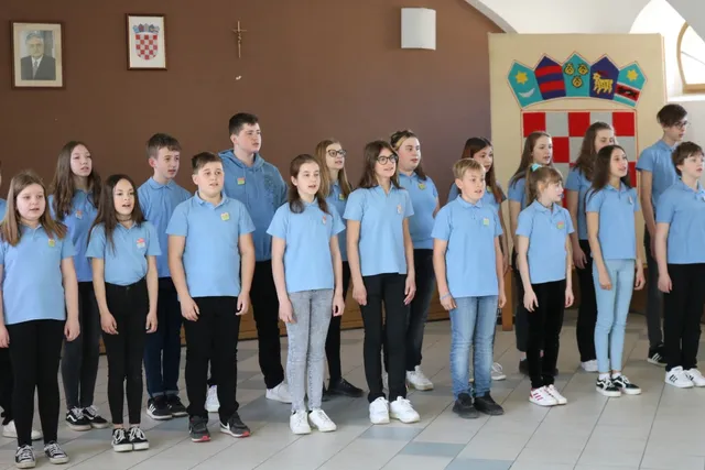 ogš smotra naslovan
