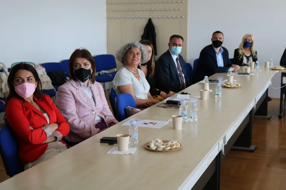 Fotografija uz članak „PAKRAČKI "LINTEO" ZANIMLJIV SVJETSKOM VELIKANU: Na korak do vrijednog ugovora!“