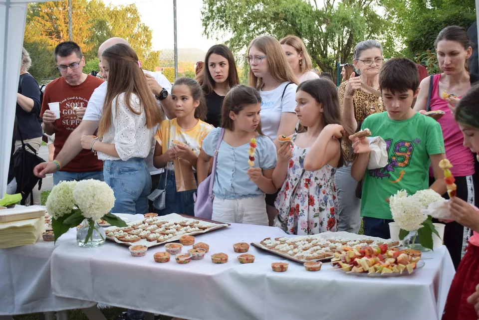 Fotografija uz članak „OŠ BRAĆE RADIĆA Vrtni festival za kraj školske godine“
