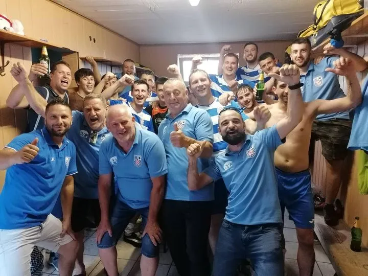 Fotografija uz članak „ZAVRŠENA PRVENSTVA Fićin šou za furiozan kraj Hajdukove sezone, Dobrovcu lokalni derbi“