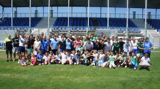 hajduk druzenje naslovna