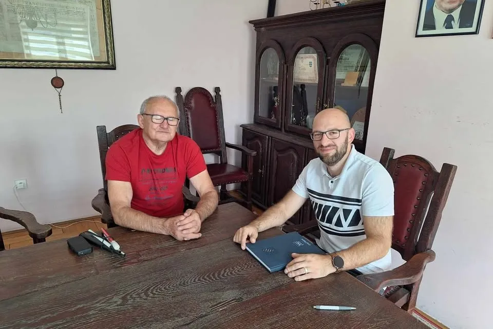 slijepi novinc