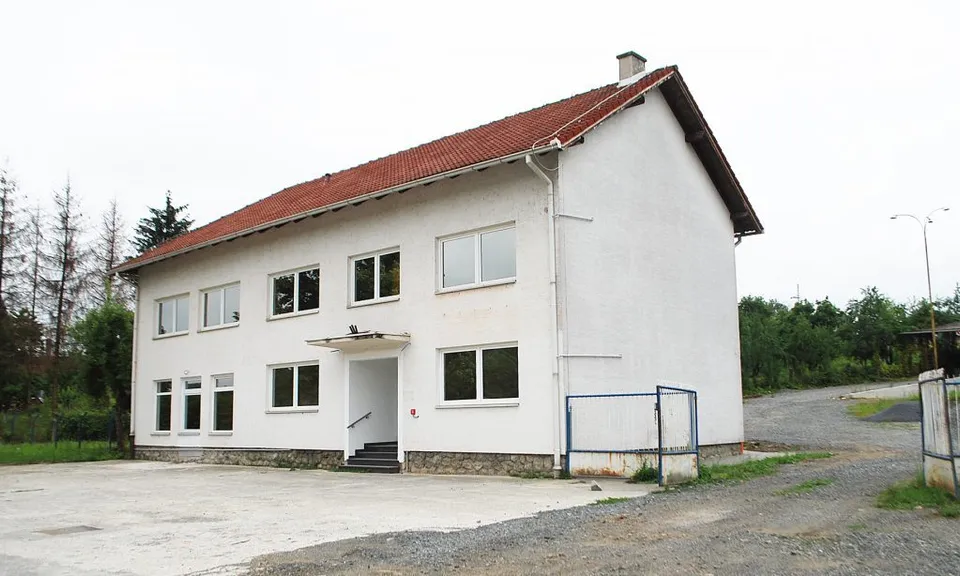 zgrada vode lipik
