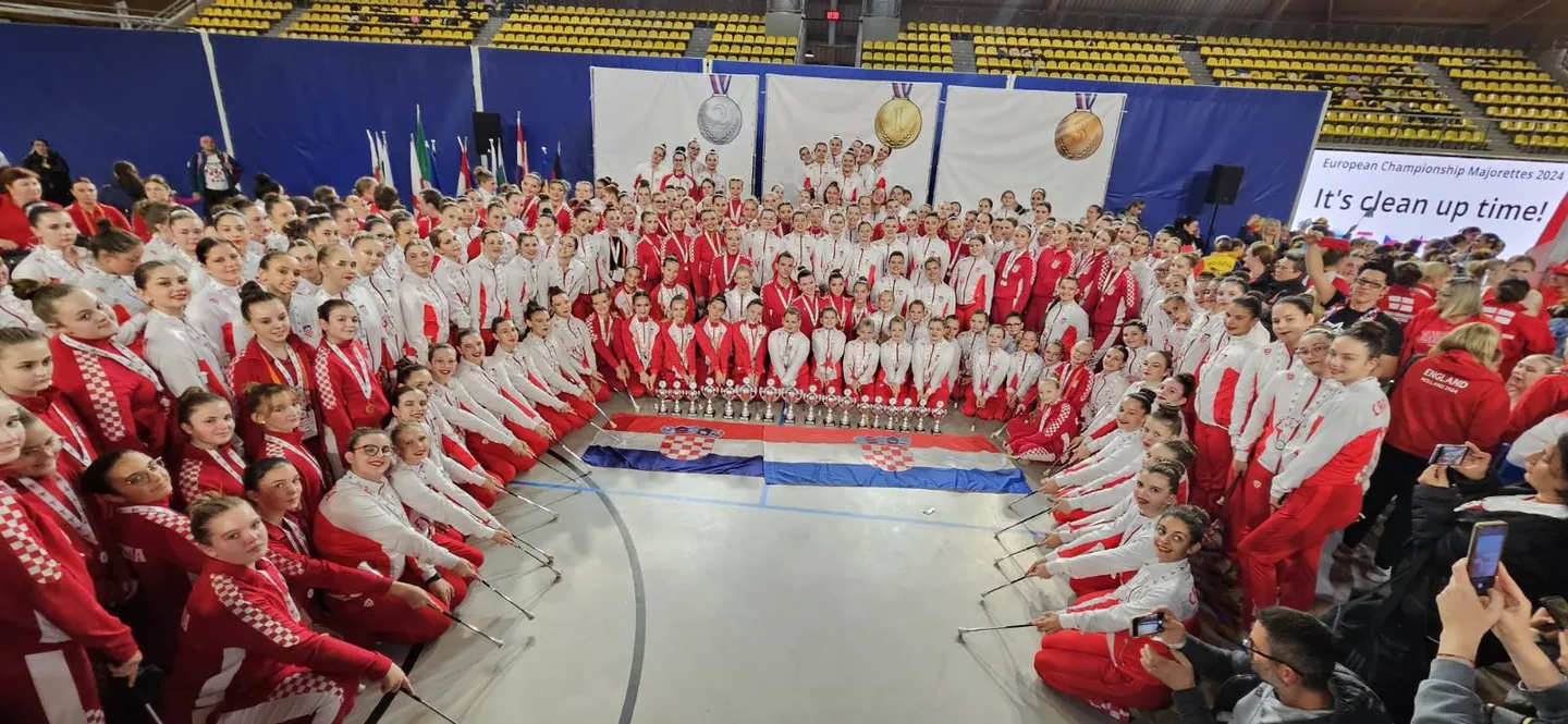 Hrvatska mazoret reprezentacija Eindhoven 2024 naslovna