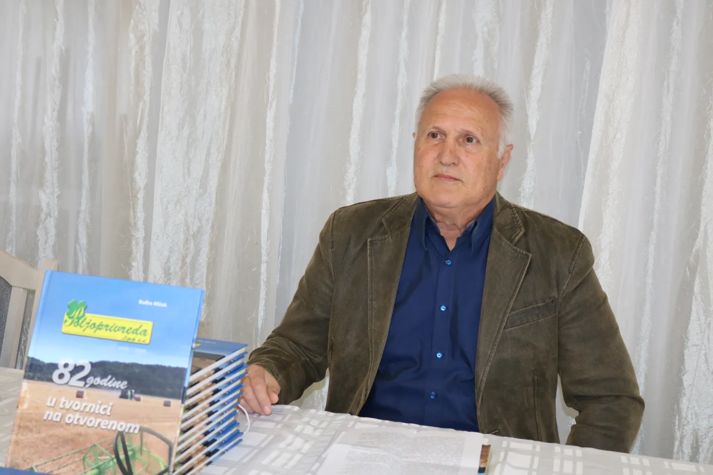 Duško knjiga