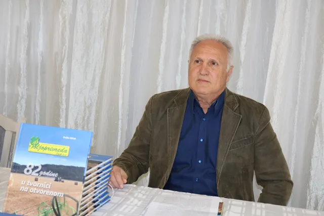 Duško knjiga