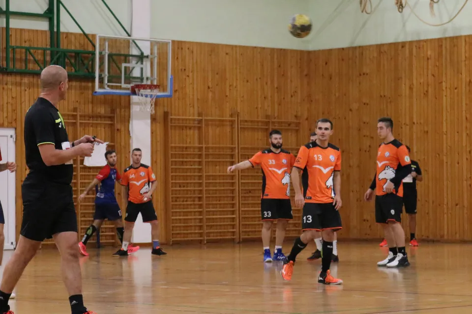 Fotografija uz članak „RUKOMET 2. HRL / ODBOJKA (Ž) 3. NAC. LIGA Rukometašima prvi bod, odbojkašice uvjerljive protiv Koprivnice“