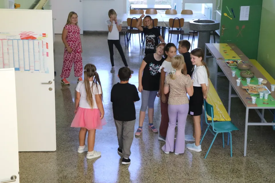 Fotografija uz članak „PRVI DAN ŠKOLE Za 83 prvašića otkucali vrtićki dani“