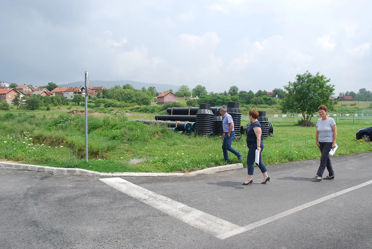 Fotografija uz članak „GRADSKO ČELNIŠTVO NA PAKRAČKIM GRADILIŠTIMA: Zabrinjavajuće samo na gradilištu vrtića“