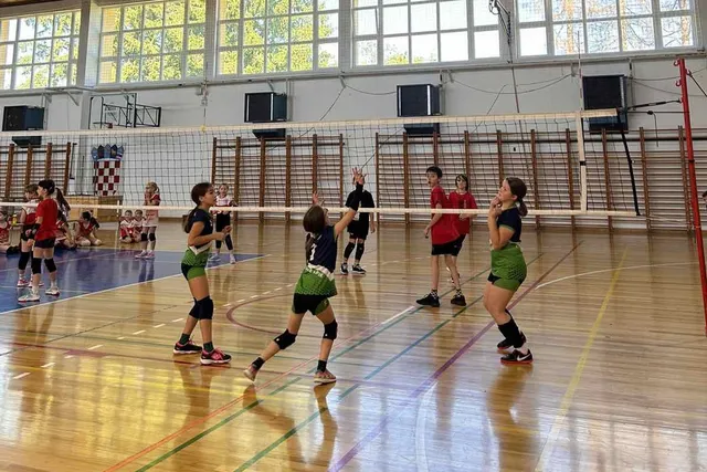 odbojka mini naslovna
