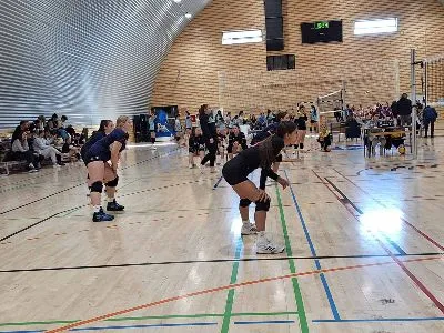 Fotografija uz članak „ODBOJKA Pakračanke odličnom igrom Čazmu skinule s vrha tablice“